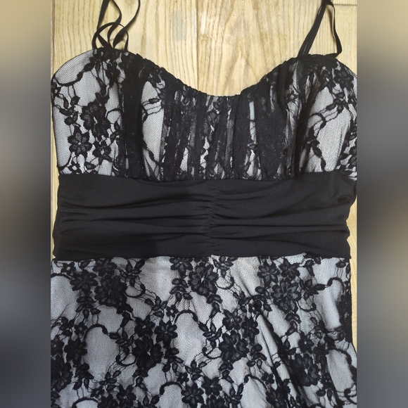 Speechless black lace cocktail formal dress sz S Lined and net lining - Picture 8 of 16